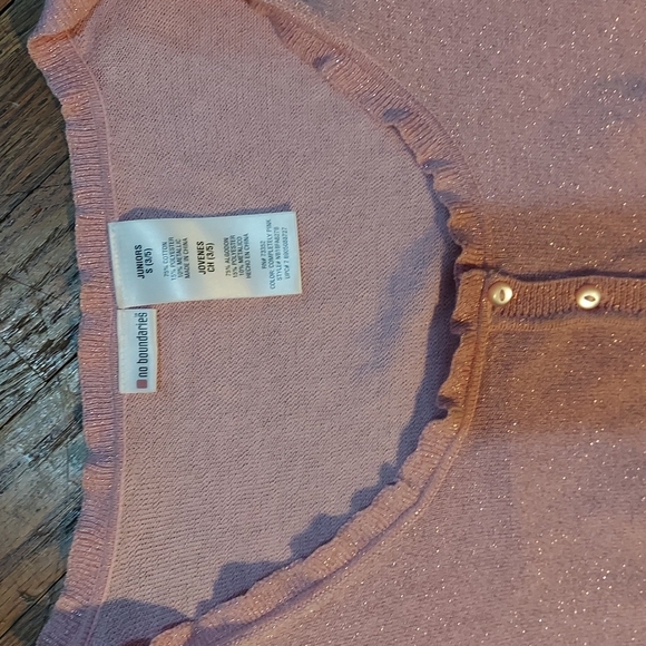 6 for $10 Shrug bundle - Picture 7 of 13